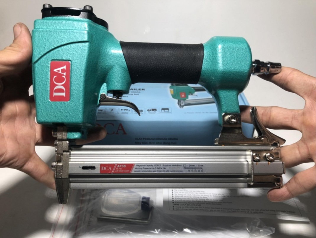 [HCM]Máy bắn đinh thẳng DCA AF30 - Hàng chính hãng