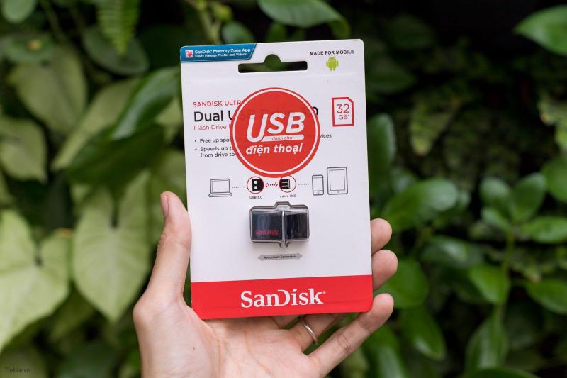 USB SanDisk 32GB 3.0 2 cổng USB 3.0 và cổng micro USB