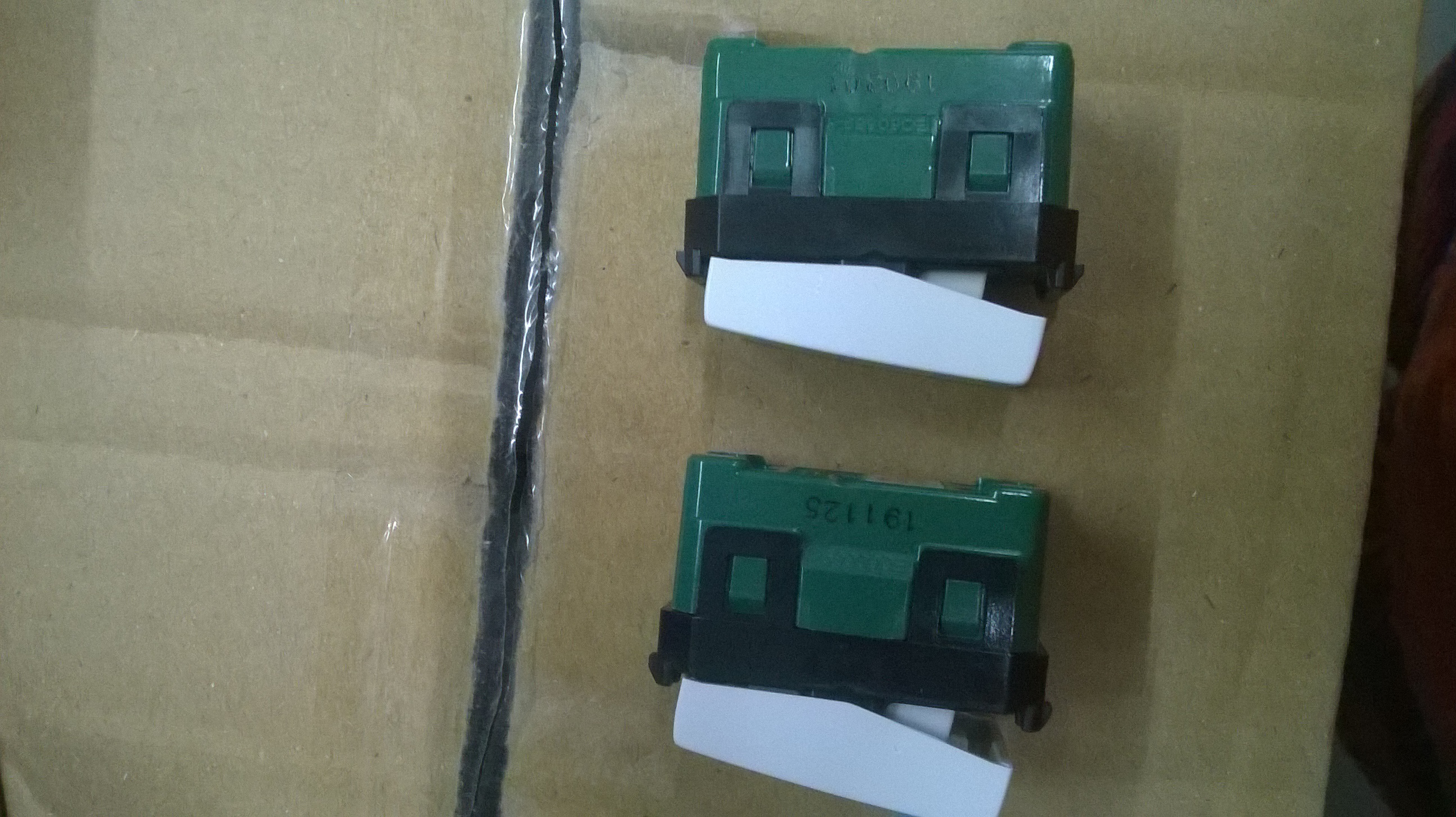 [HCM]CÔNG TẮC 2 CHIỀU PANASONIC