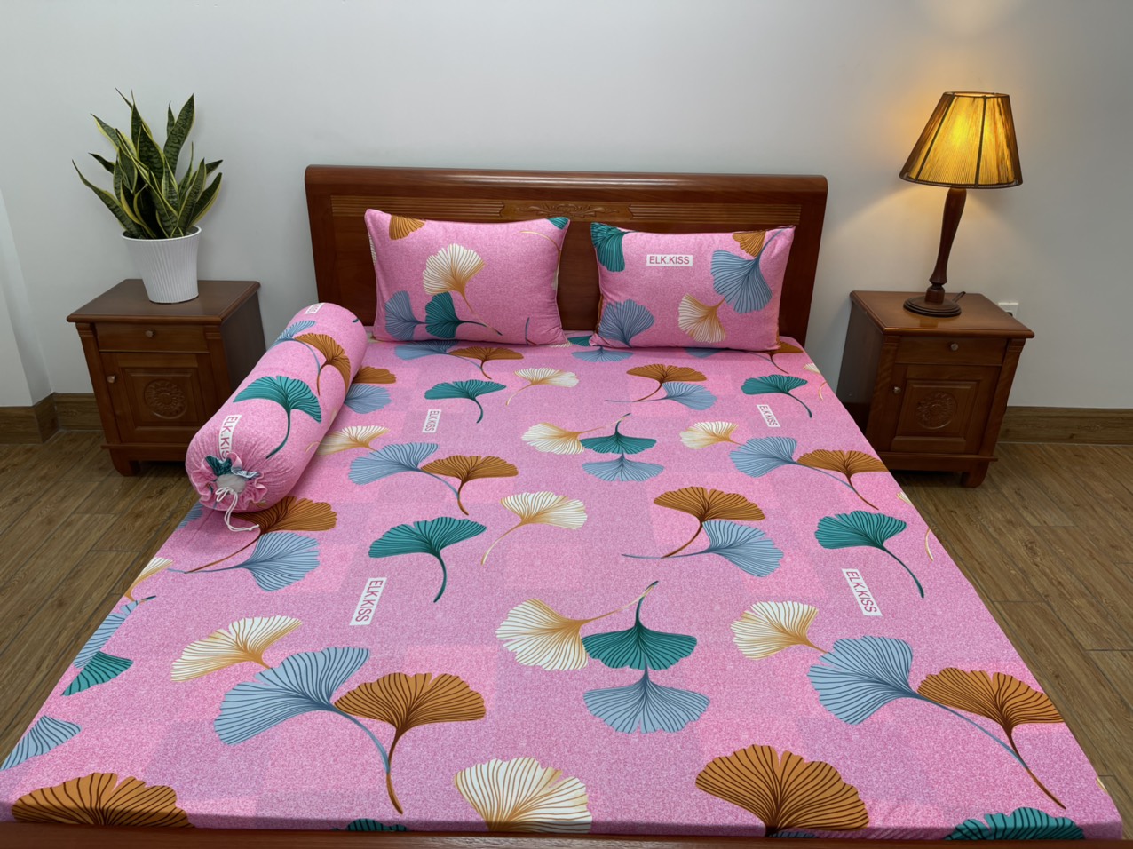 Bộ ga giường thun lạnh Hàn Quốc gồm 1 drap 2 áo gối nằm 1 áo gối ôm