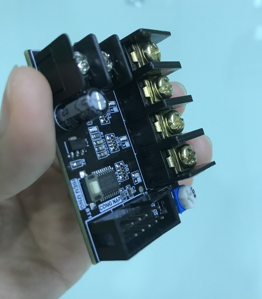 Mạch điều khiển led vẫy công suất cổng 30A