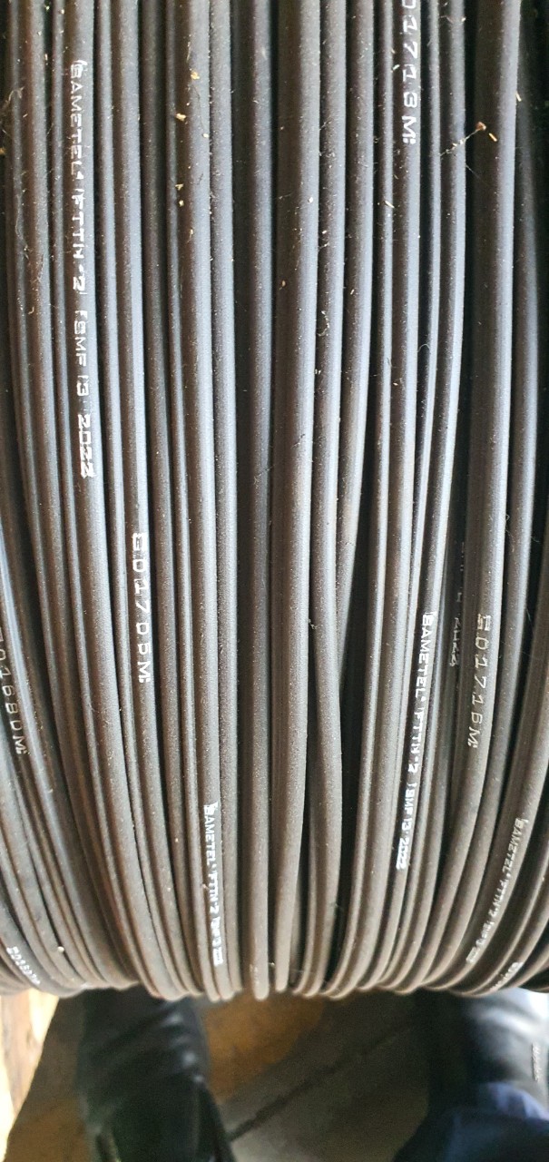 Cáp quang 2FO ống lỏng cuộn 1000m