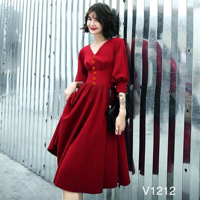 Đầm cổ v phối nút