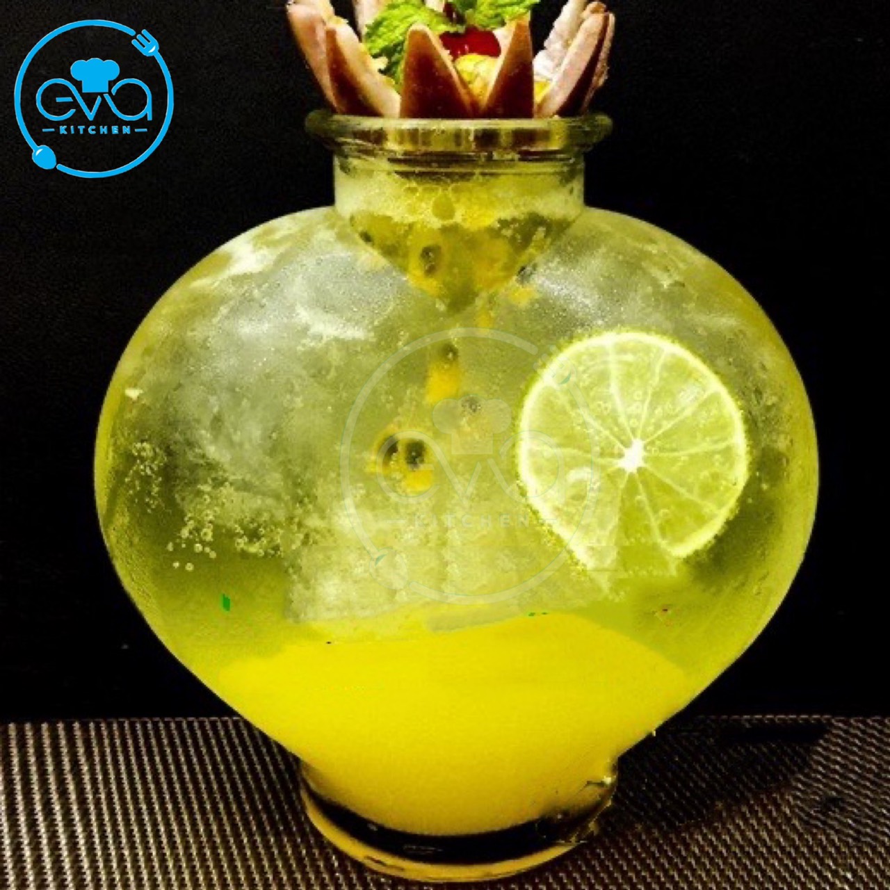 [HCM]Bình Thuỷ Tinh Nắp Nút Bần Kiểu Dáng Trái Tim 600 Ml / Ly Thuỷ Tinh Trái Tim Nút Gỗ 600 Ml M3029