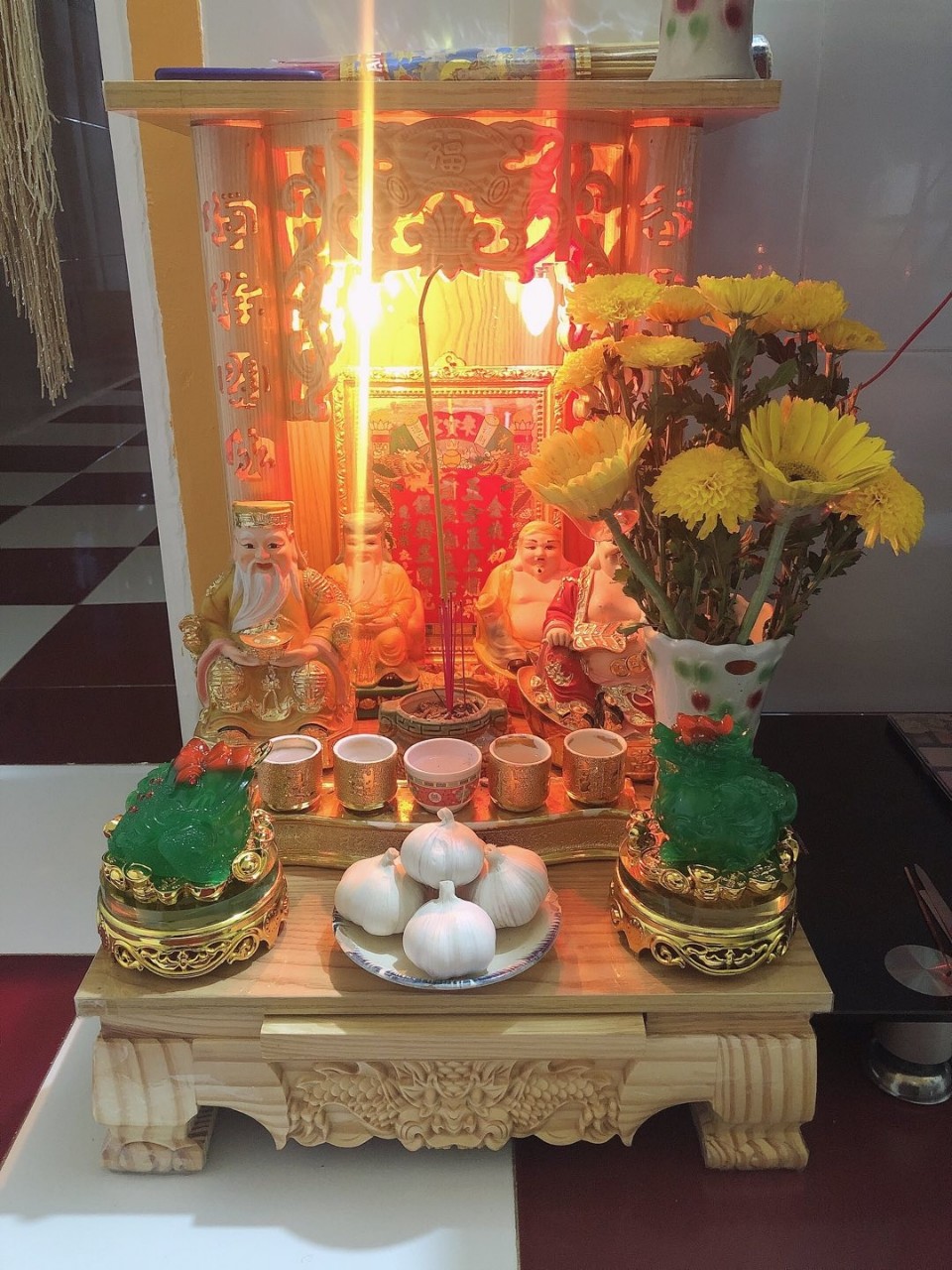 Bàn thờ thần tài gỗ sồi ngang 36