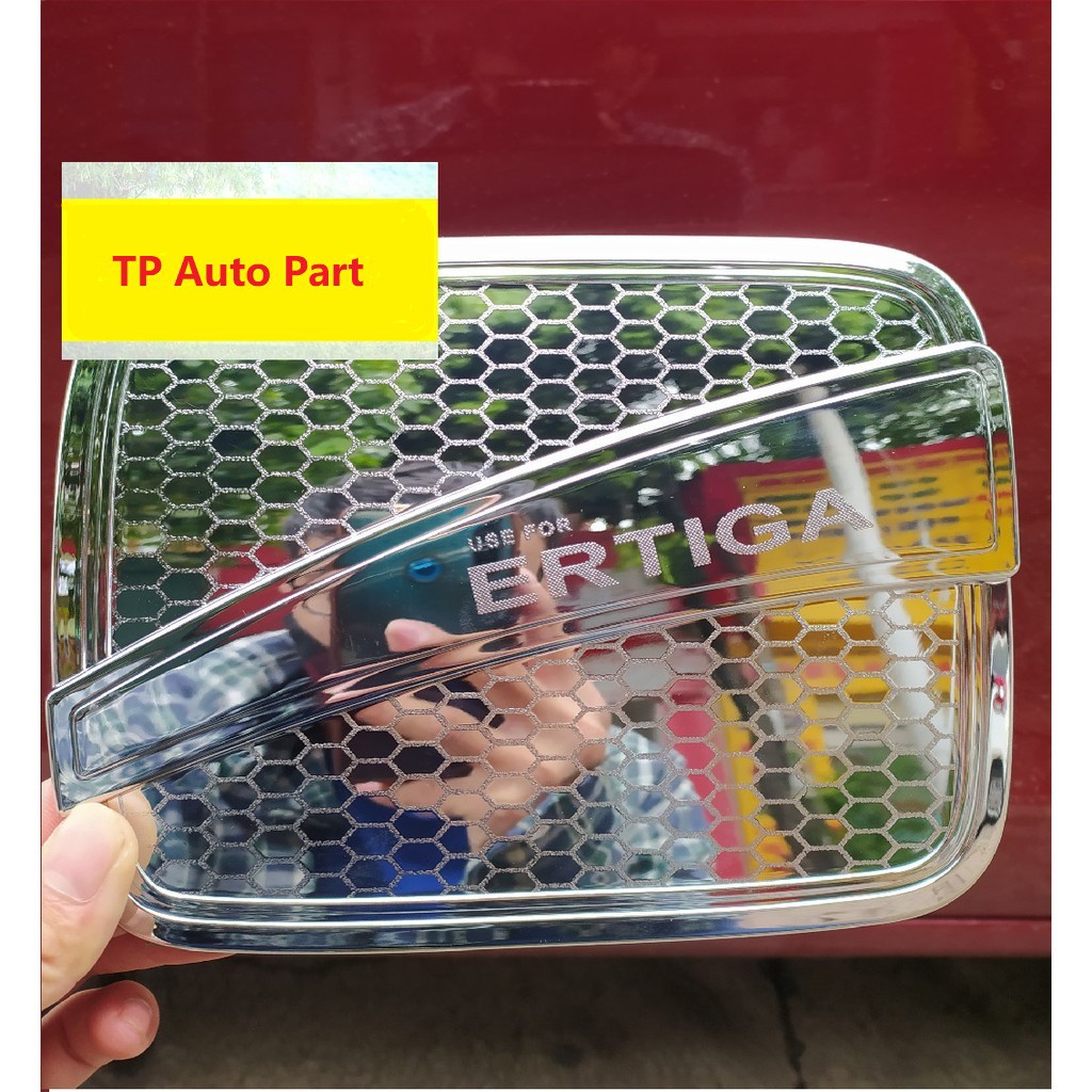 Ốp nắp bình xăng xe suzuki ertiga 2019-2020