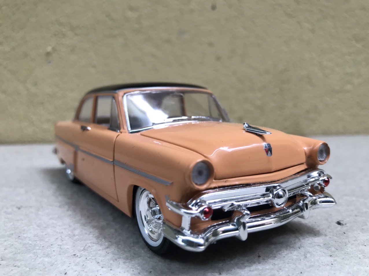 Mô hình xe cổ CADILLAC Eldorado 1959 - 1:32
