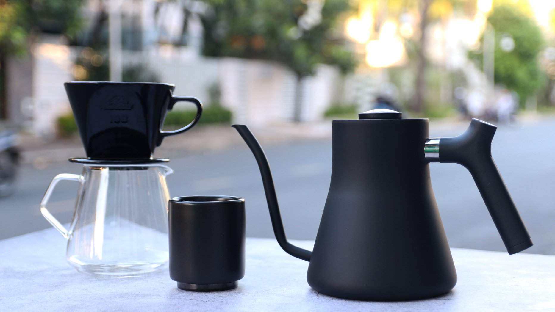 Ấm Rót Nước Pha Cà Phê Fellow Stagg Pour-Over Kettle - Dung Tích 1.0L | Matte Black | Hàng Chính Hãng