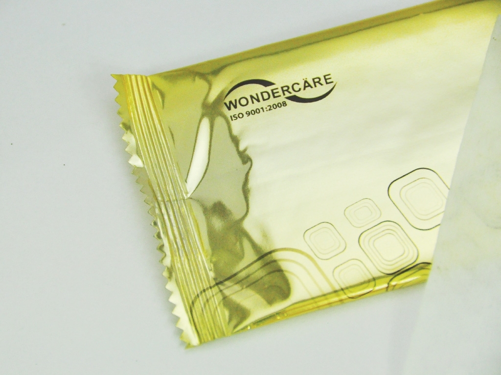 50 Cái  Khăn Lạnh  Wondercare 1 Miếng ( 5 Lốc )