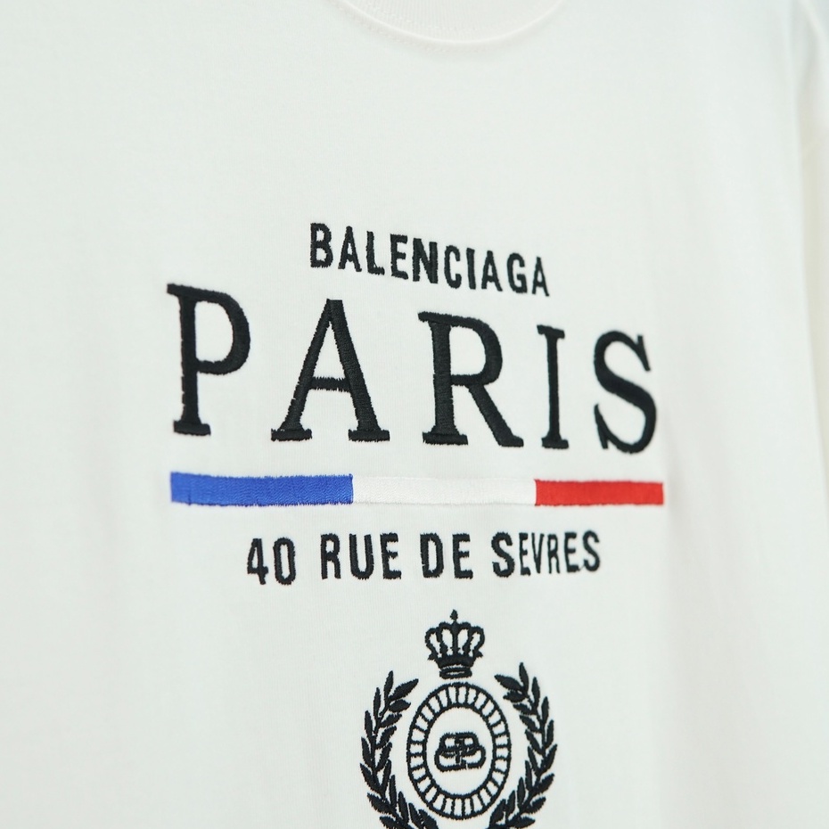 Balenciaga Paris Flag Logo Crewneck Sweatshirt Black 1000  MEN from Onu UK