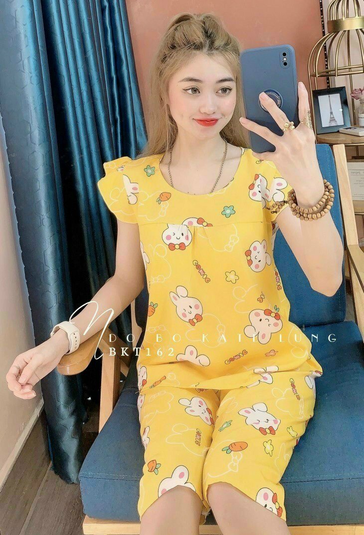 Đồ bộ lửng mặc nhà kate lụa họa tiết thỏ dễ thương