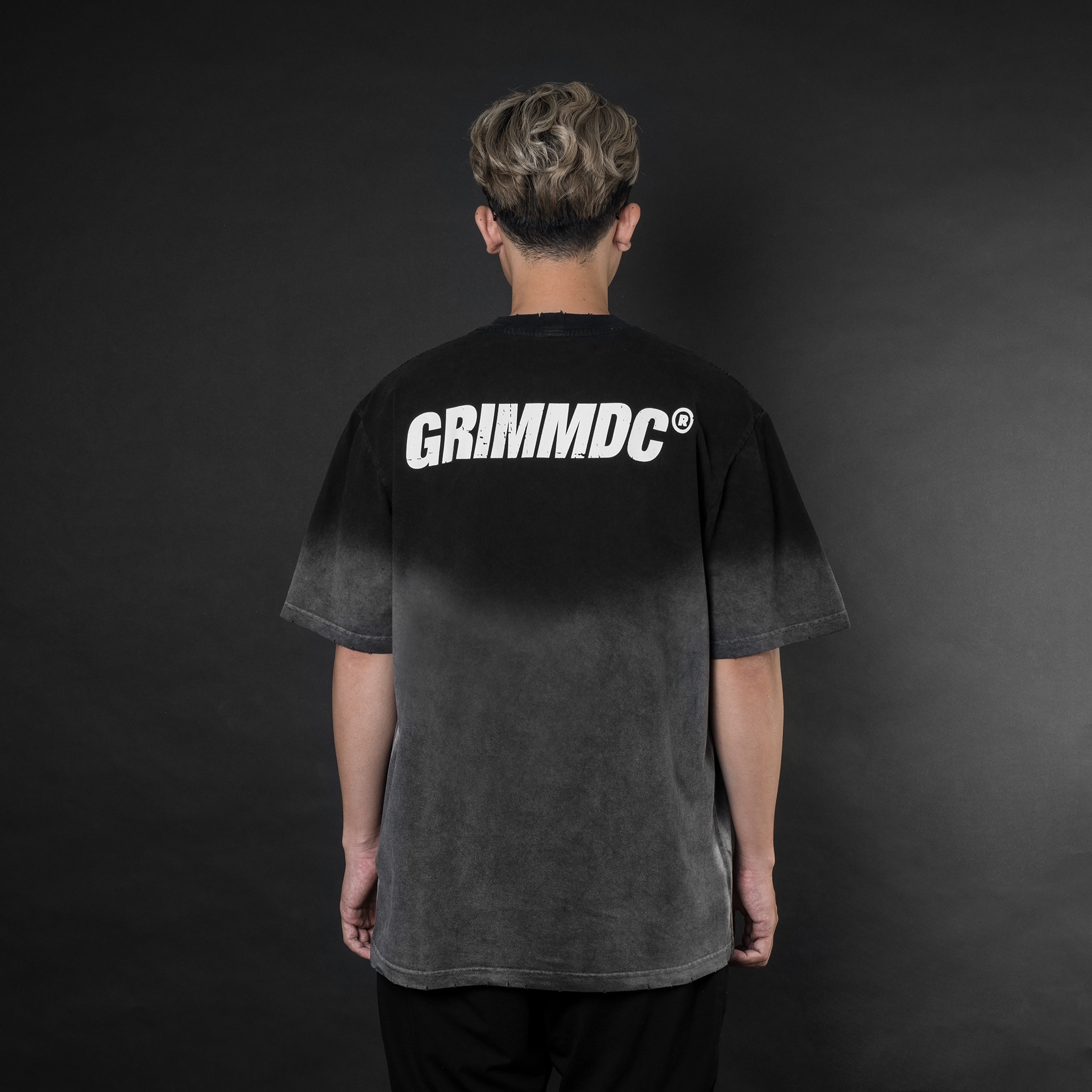 Grimm DC Signature Destroyed collection | Contrast tee // Black-grey