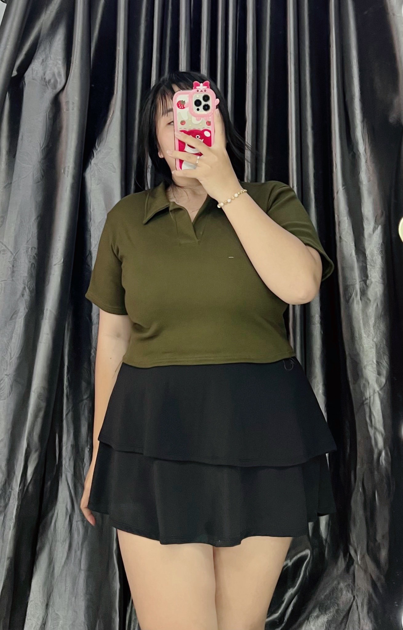 Áo polo croptop chất thun gân nữ bigsize (Ảnh mẫu chụp tại shop).