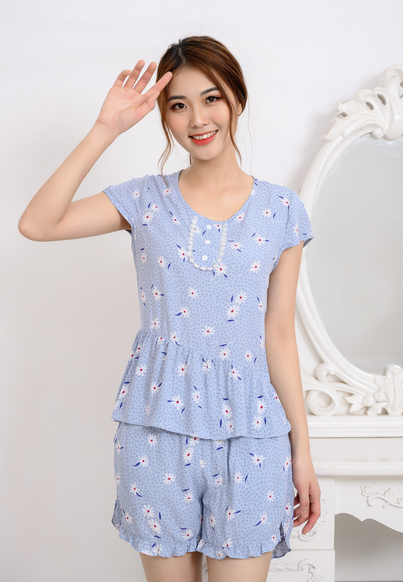 Bộ đùi lanh lụa hoa ghi Mila 20LHC071GH