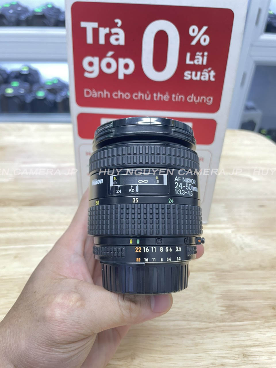 Ống kính nikon 24 50 af . dslr nikon . ống kính lấy nét tự động .