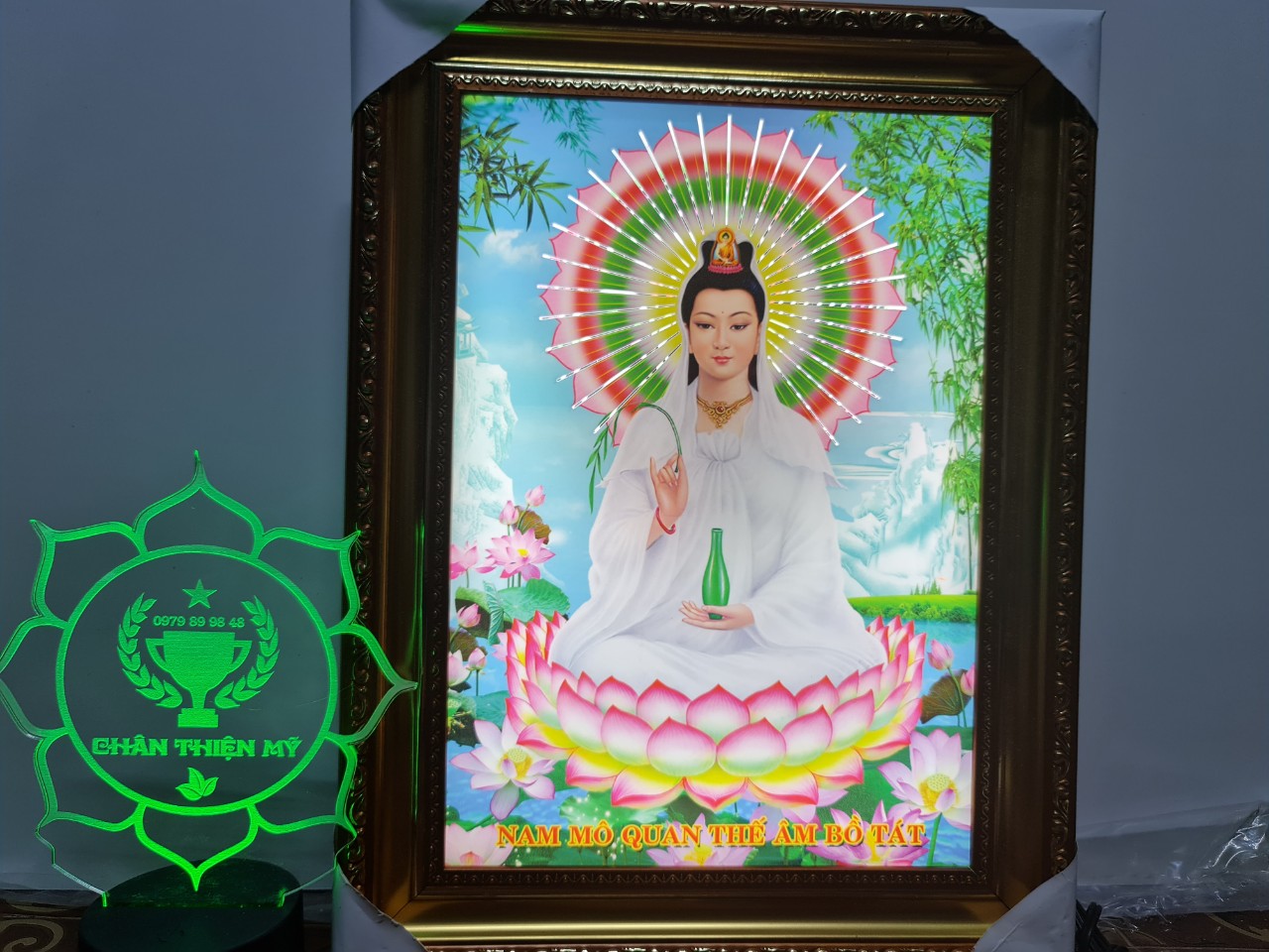 Tranh điện Quan Âm Bồ Tát ngồi