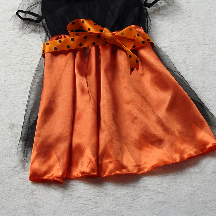 Đầm phù thủy Halloween cực đáng yêu cho bé gái