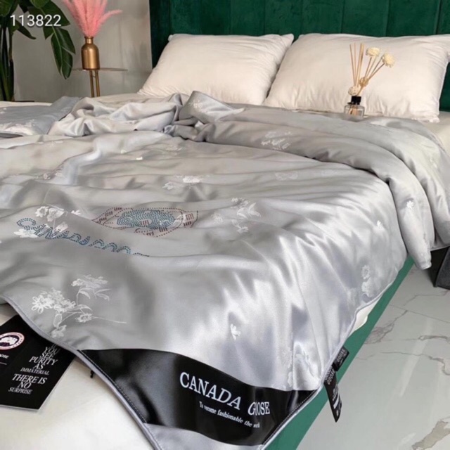 Chăn lụa hè Canada Goose