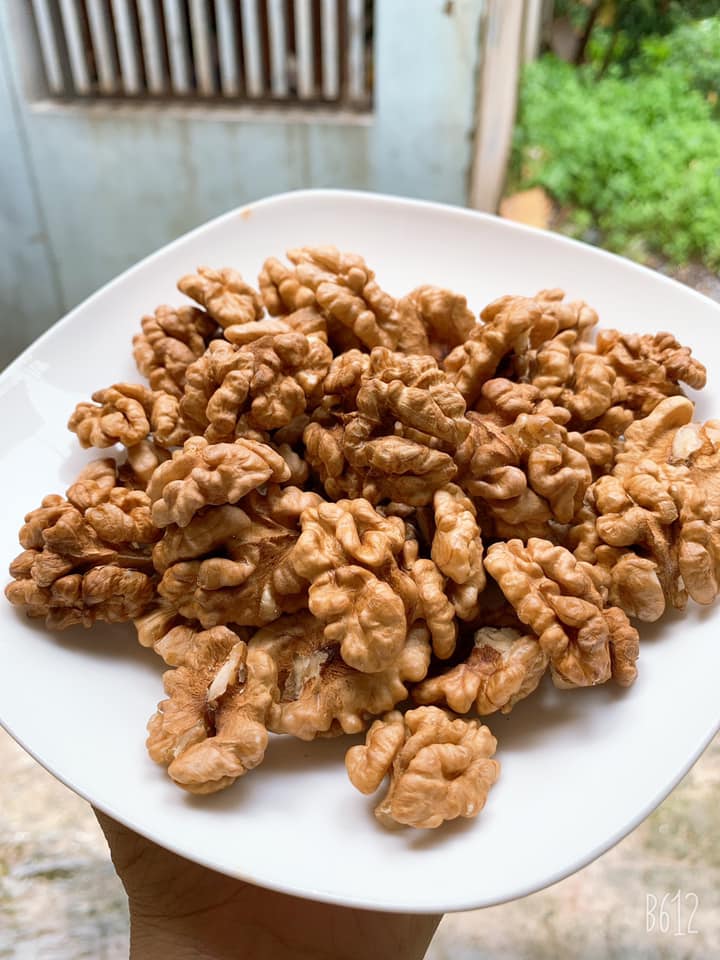 Nhân óc chó sống 500gr