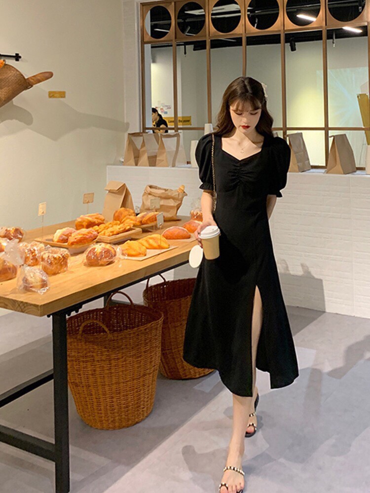 Đầm dự tiệc cổ chữ u cổ đổ xoắn tay phồng tà xẻ đùi MTB108
