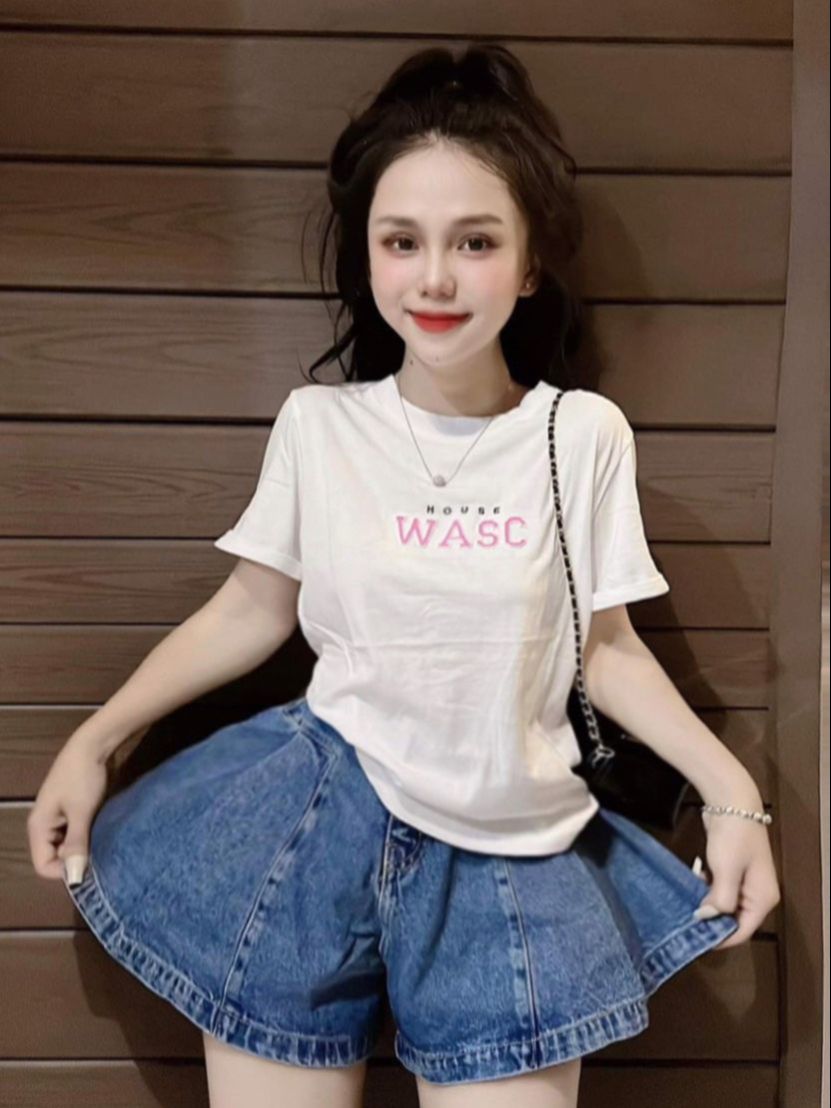 Áo thun Thái nữ dáng vừa phối chữ ( Mã WASC phom vừa )