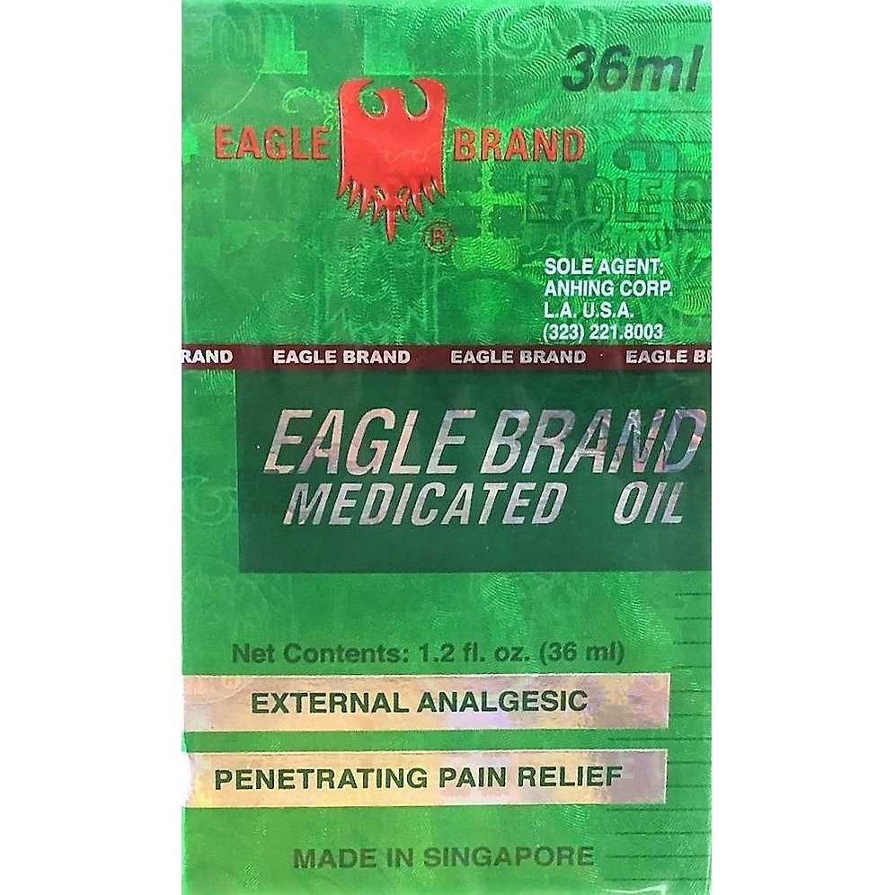 Dầu Gió Xanh 2 Nắp Singapore Eagle Brand