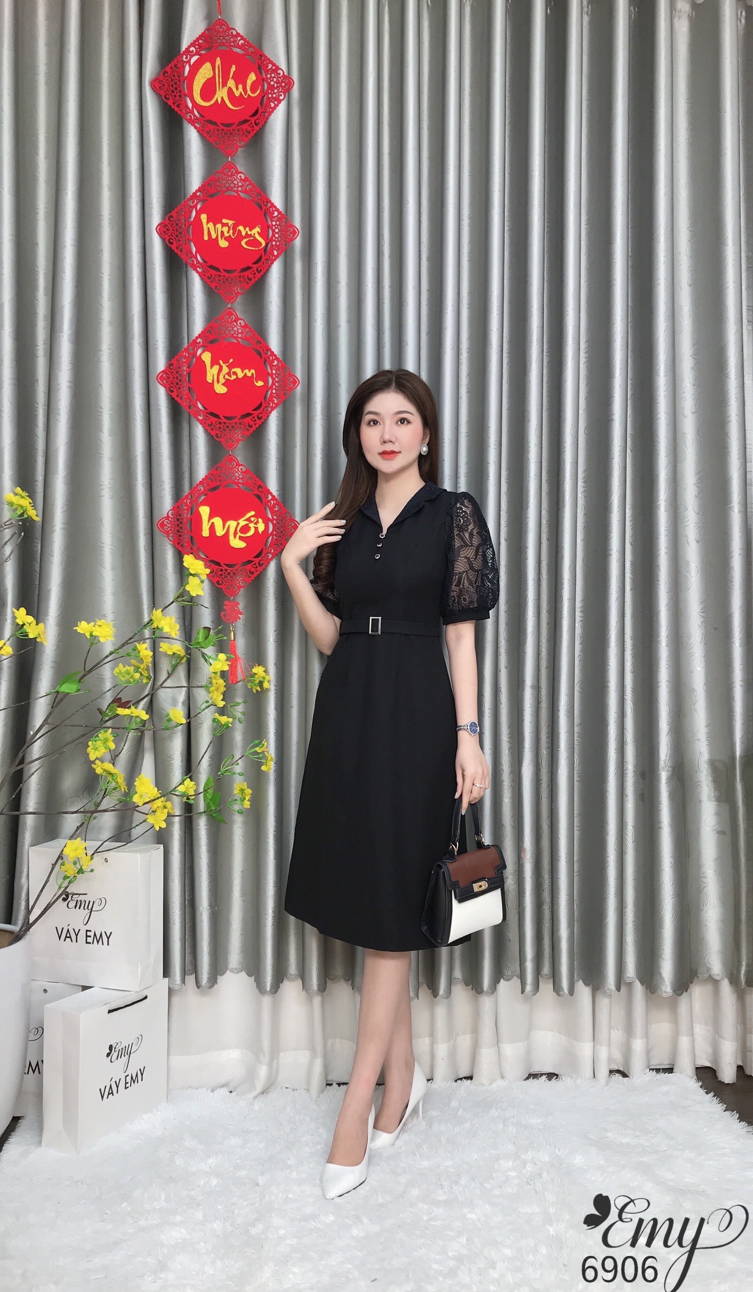 Đầm EMY EM6906  Xoè A Ren