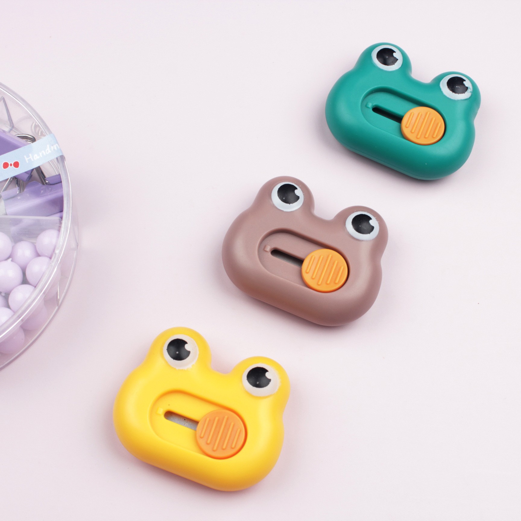 Dao rọc, cắt giấy mini nhiều mẫu, nhiều màu dễ thương