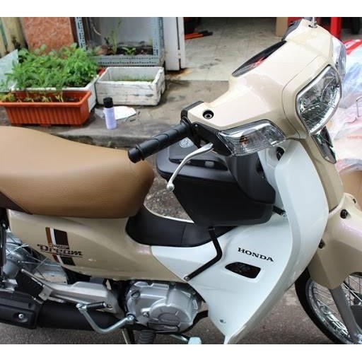 Pad để lắp thùng giữa Honda Dream (Pad gắn không kèm thùng)