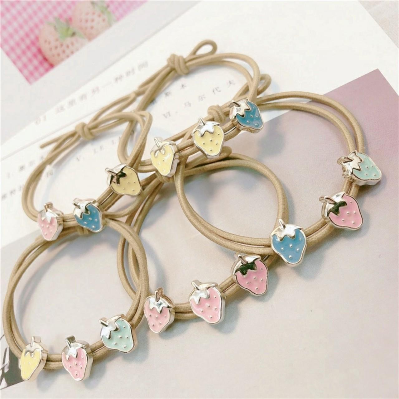 THUN  CỘT TÓC HÌNH TRÁI DÂU - 01 THUN