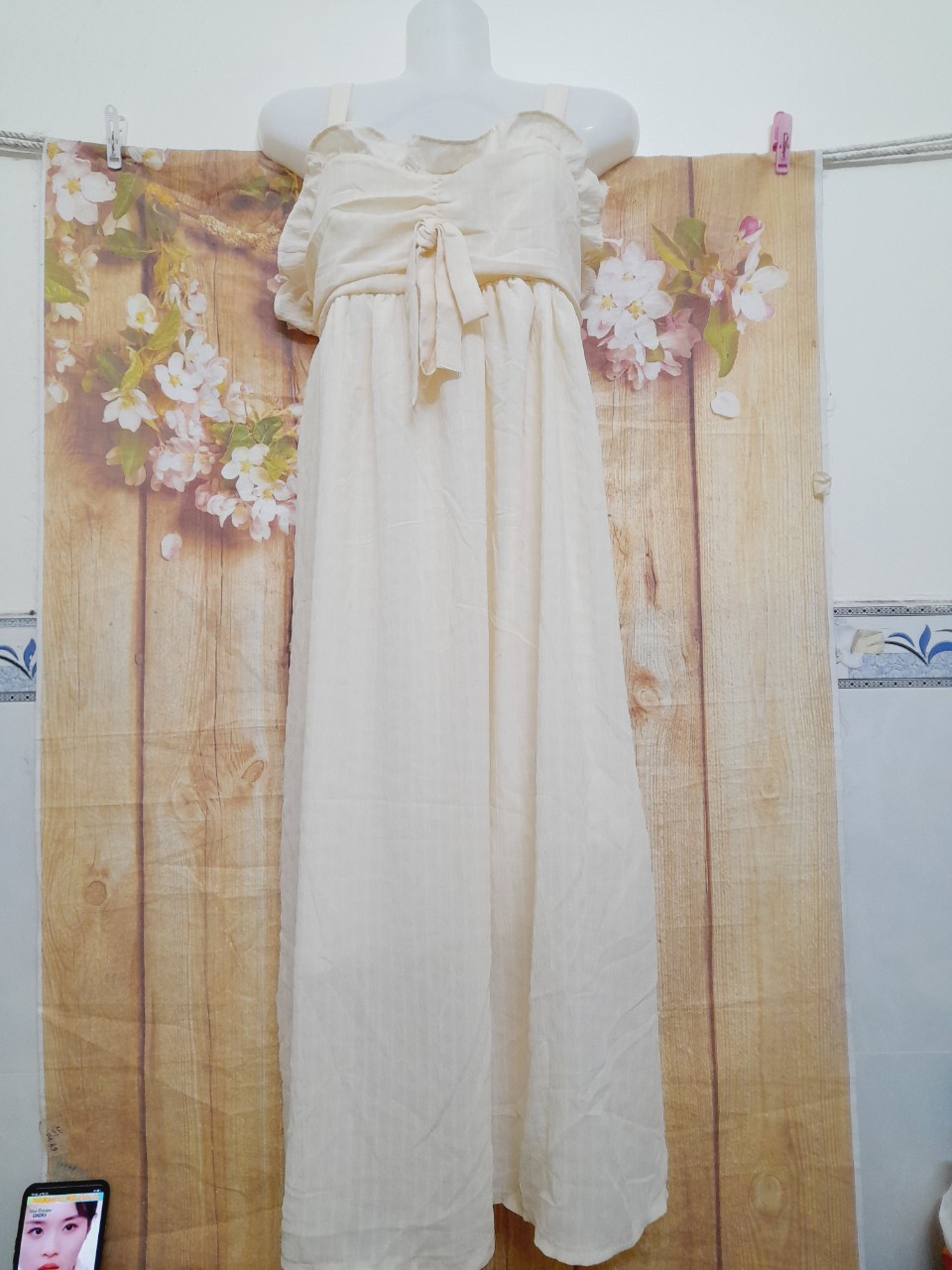 Đầm kiểu cao cấp thanh lí giá rẽ