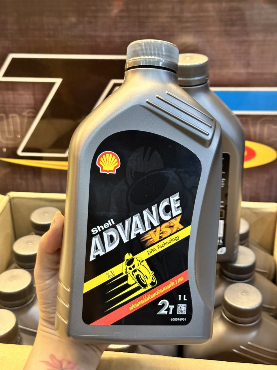 Nhớt pha 2 thì Shell - 1 Lít ( các dòng xe 2 thì )
