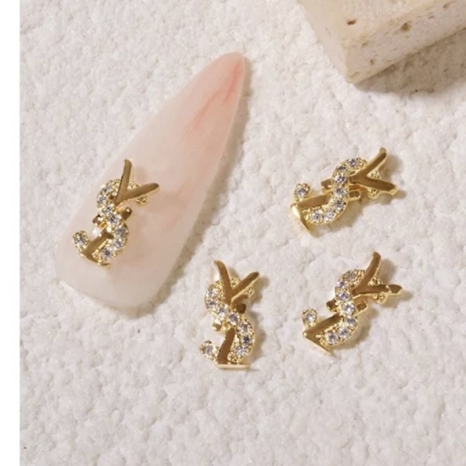 Charm nail cao cấp gắn móng tay