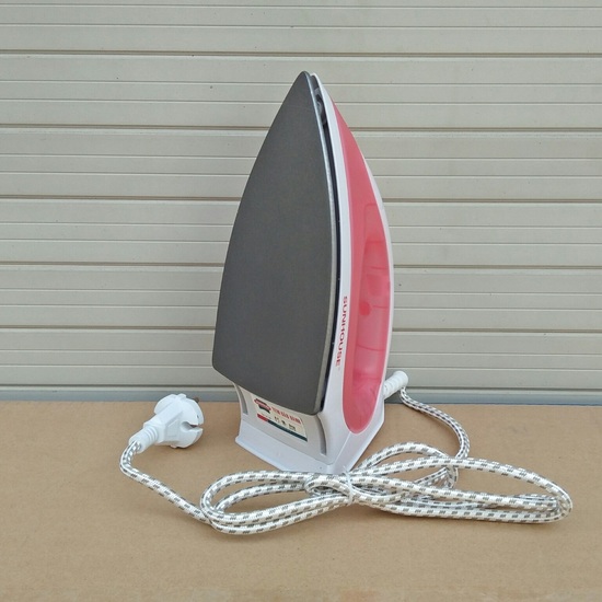 BÀN ỦI KHÔ SUNHOUSE SHD1072