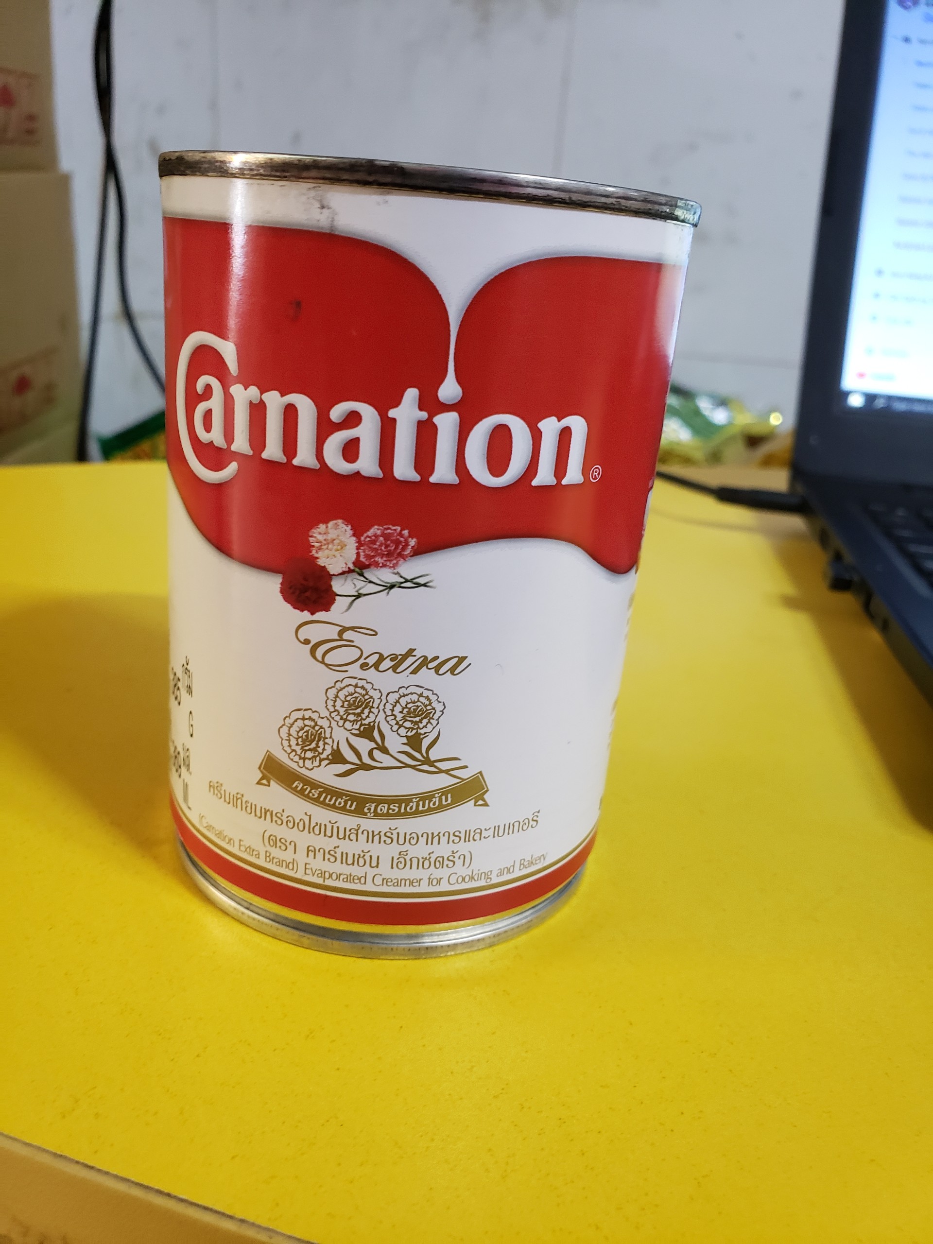 Sữa Nước Béo Carnation Thái Lan Lon 385g