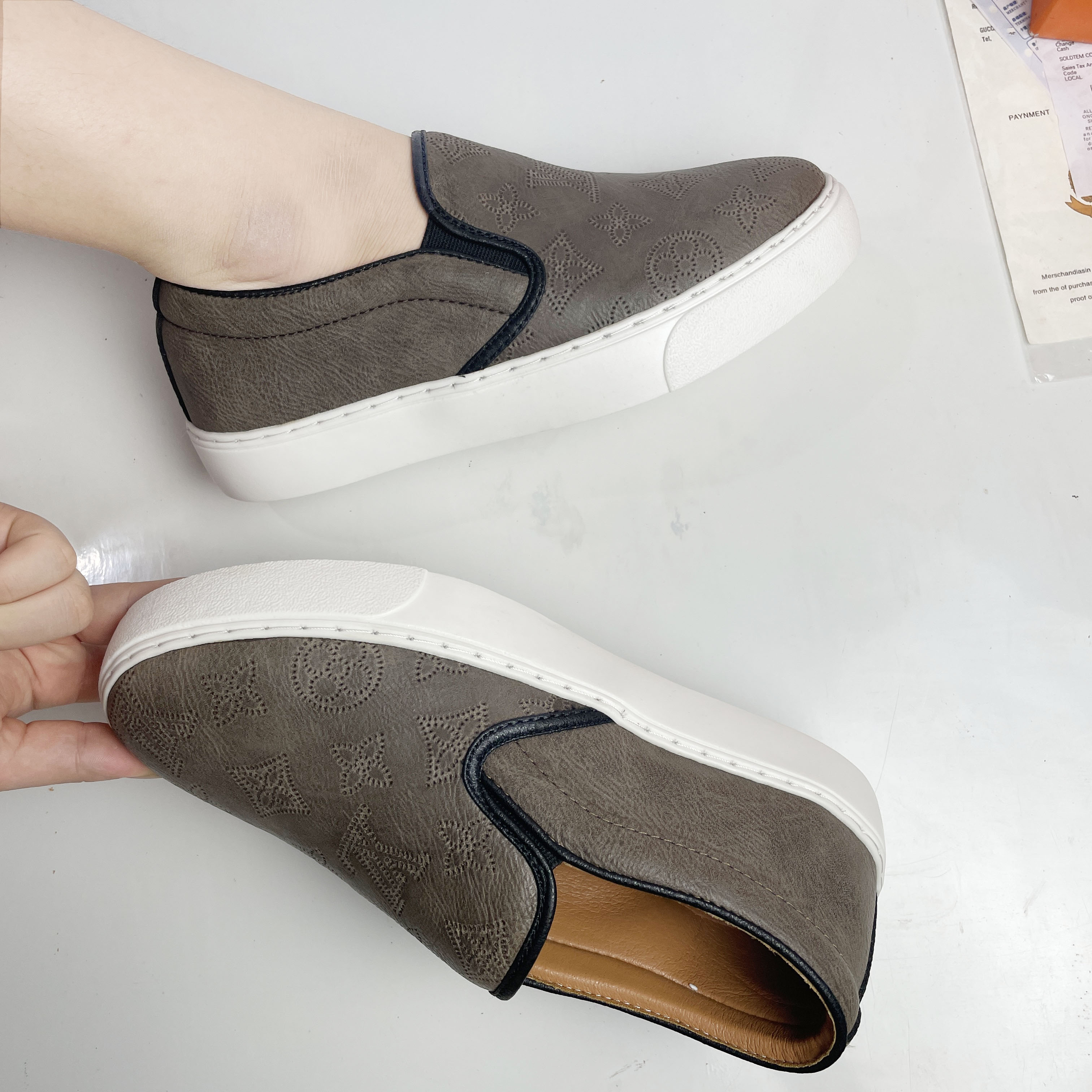 Giày Lười Nam - Slipon L.V Da Bò - Xám