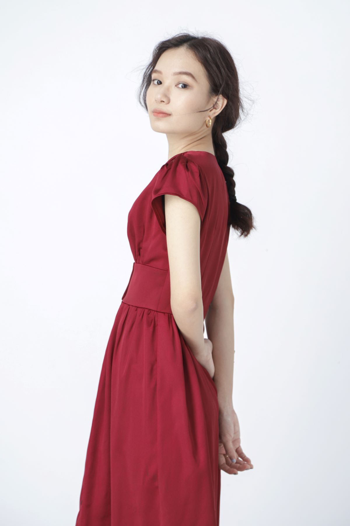 AOEM - RED SUNSHINE DRESS - ĐẦM LỤA ĐỎ TAY LỬNG