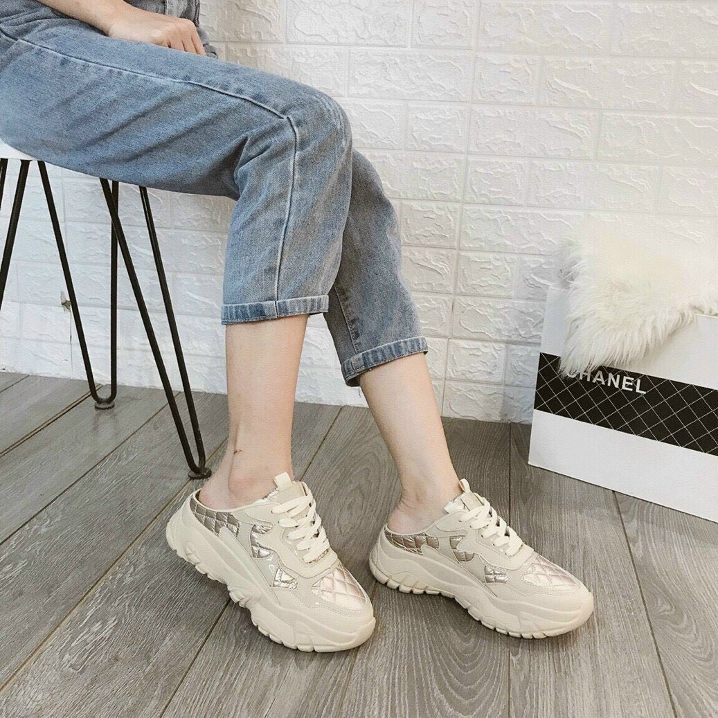 Sục thể thao đế thô 5p dáng nhẹ