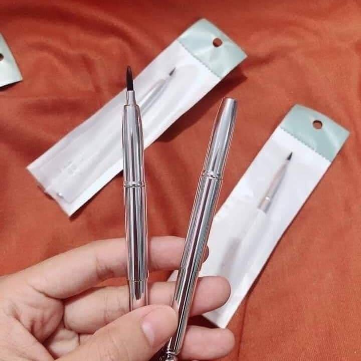 Chổi đánh son môi Hàn Quốc