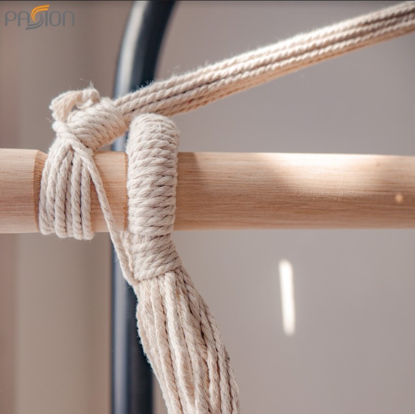 Knitted net hammock chair include Iron Foot Hammock