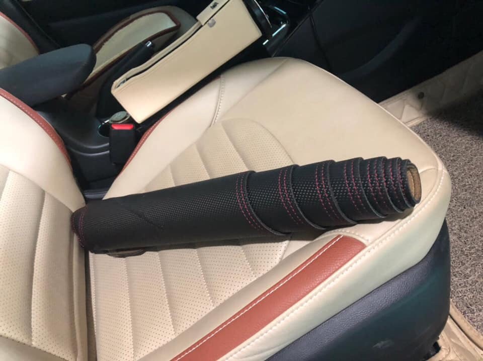 Thảm taplo da vân carbon cao cấp Accent 2018-2023