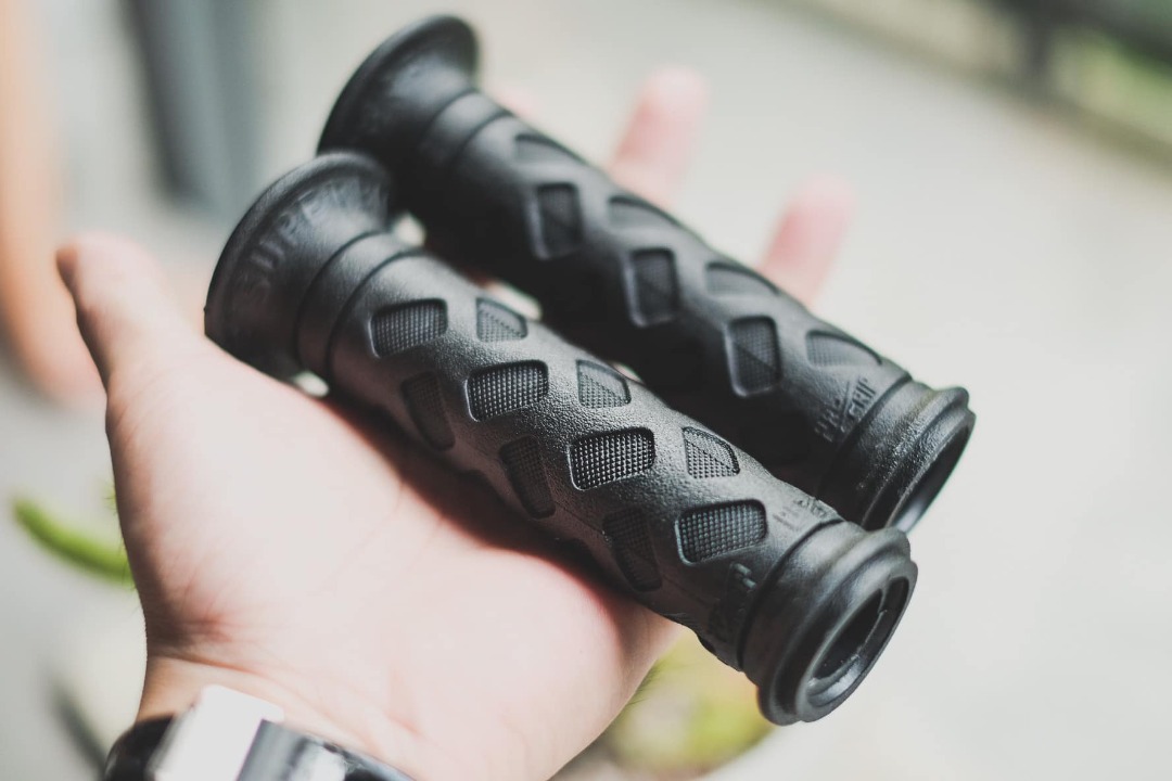 Progrip - Tay nắm mẫu 699 - Home Motorcycle Workshop