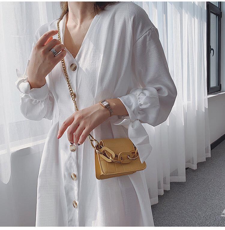 túi nữ đeo chéo mini( cả mẹ và bé đều đeo đc)