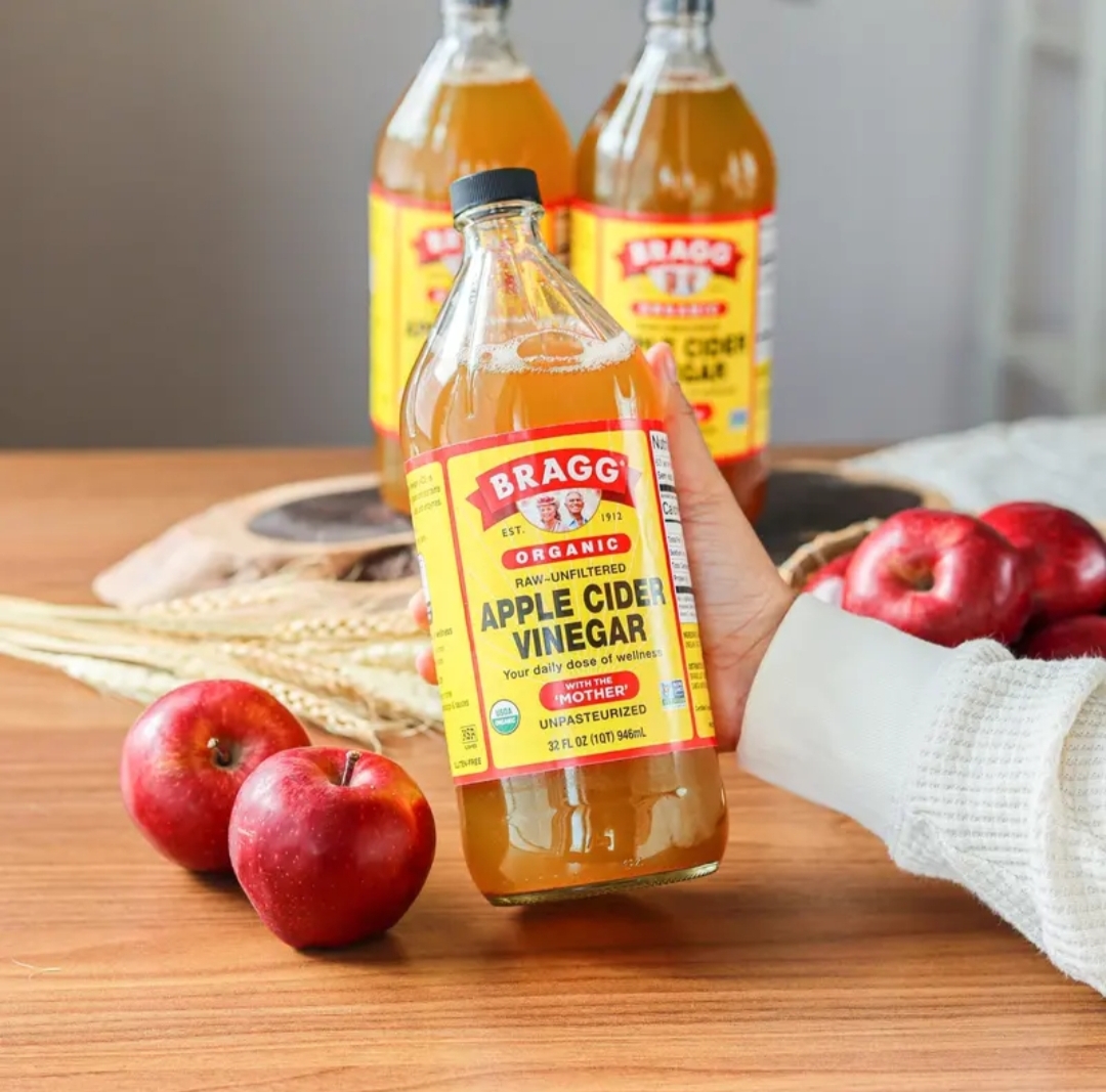 Giấm Táo hữu cơ Bragg - 946ml