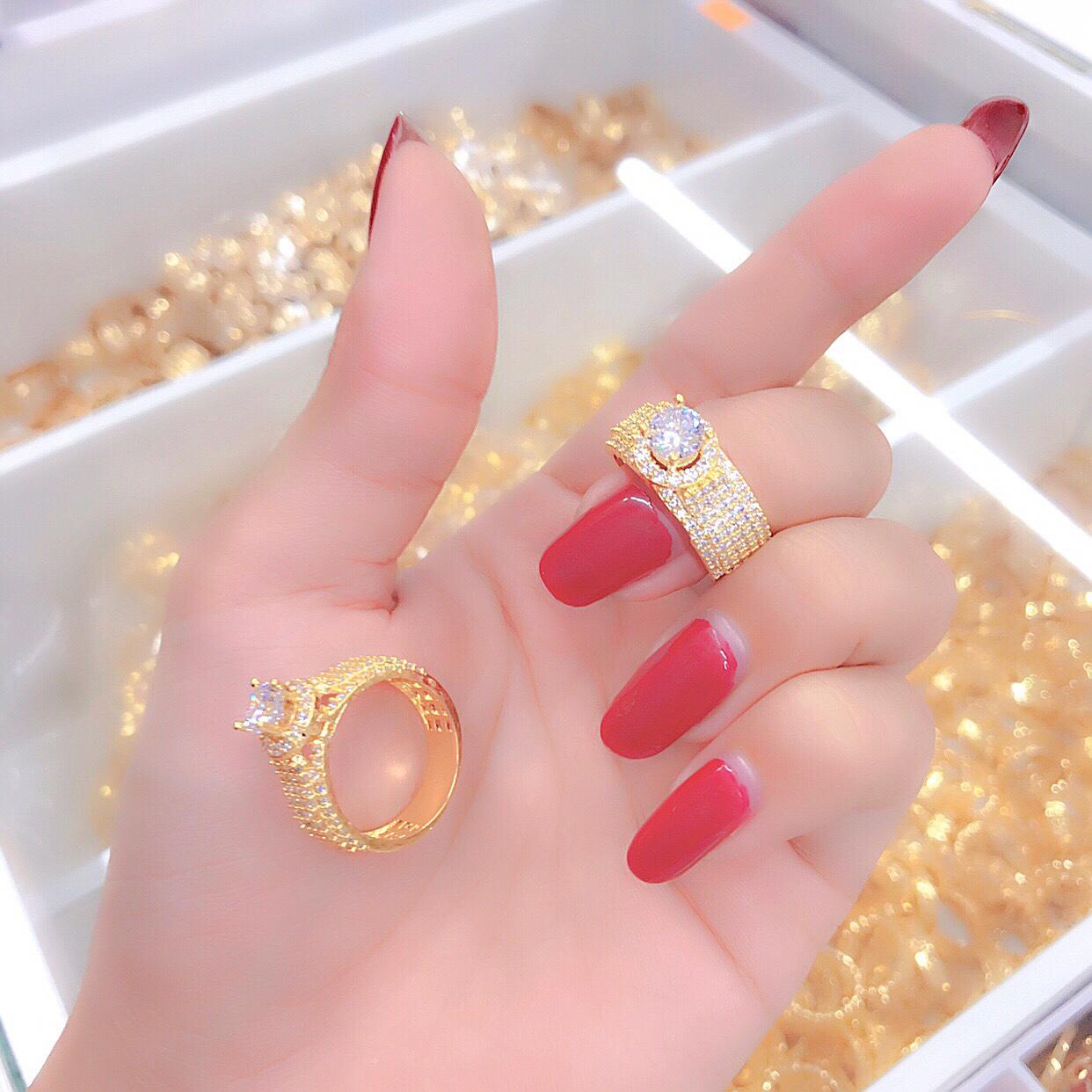 NHẪN nữ xoàn tròn dát vàng 18k 42R - Bao hoàn tiền nếu sai hình, quý khách không hài lòng - Hình shop tự chụp 100%