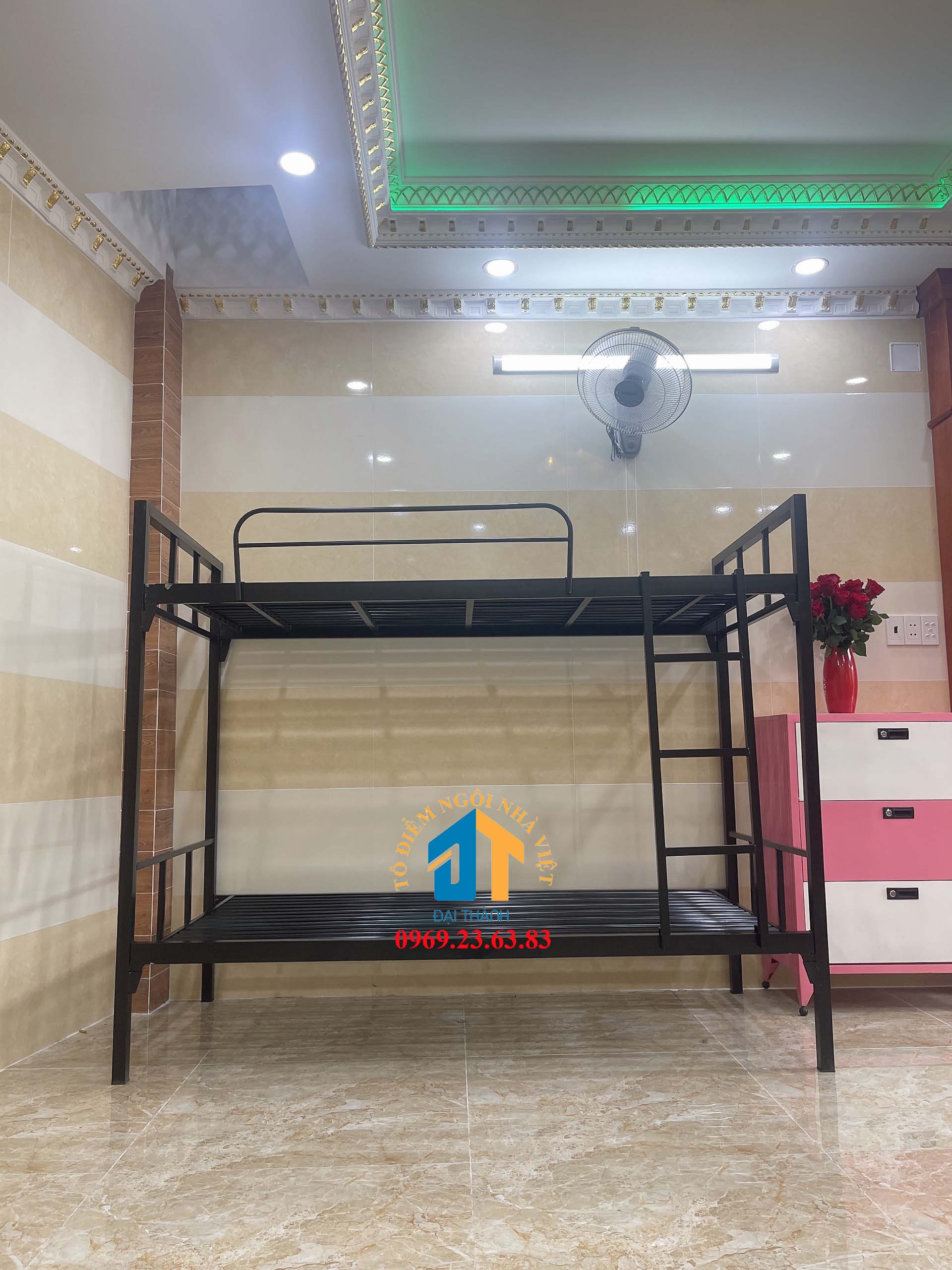 Giường sắt homestay Đại Thành 01