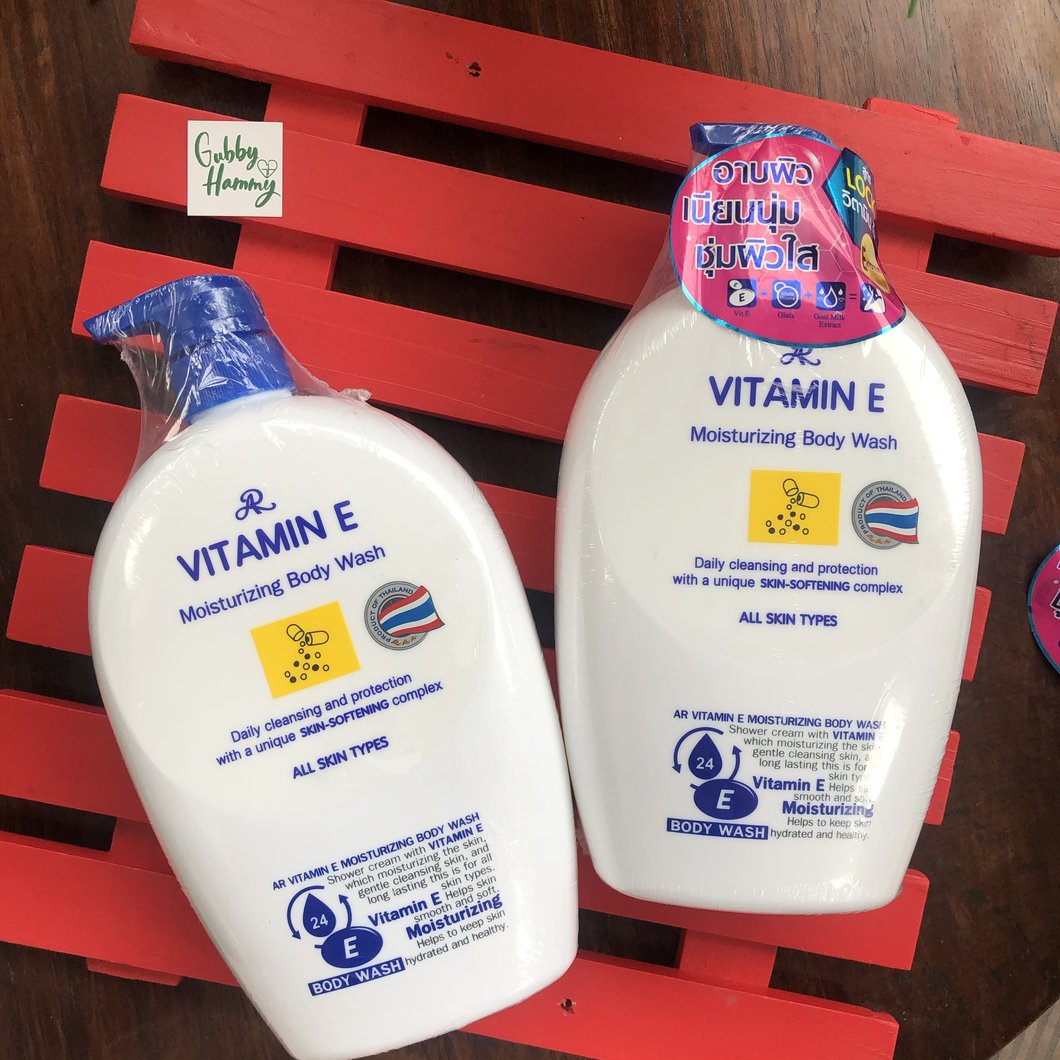Sữa tắm trắng da và dưỡng ẩm VITAMIN E 800ml