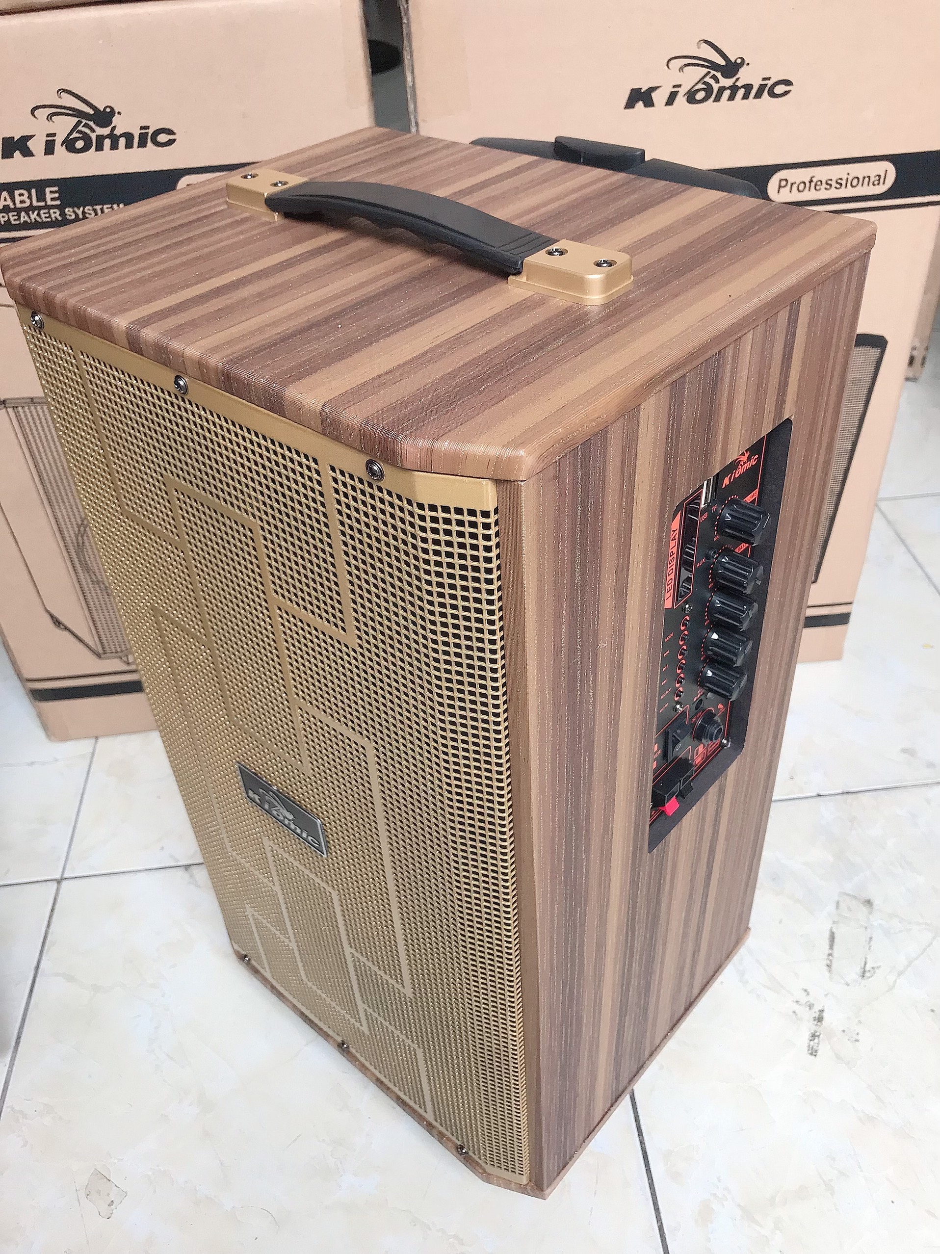 LOA KÉO KIOMIC K89 - MỚI NHẤT 20245, Tặng Kèm 2 Micro Chống Hú, Hát Karaoke Giải Trí