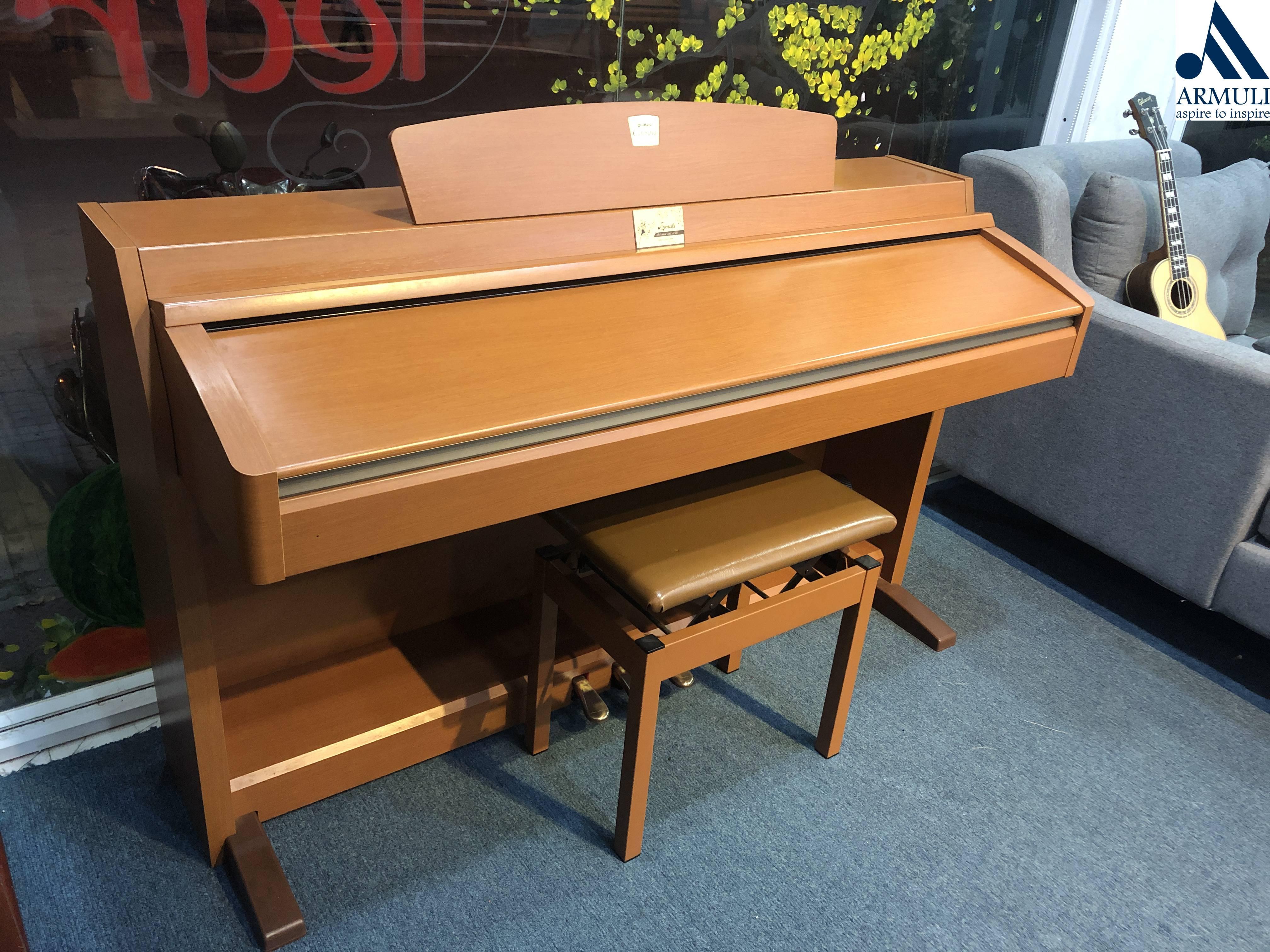 Đàn piano điện Yamaha CLP-230C