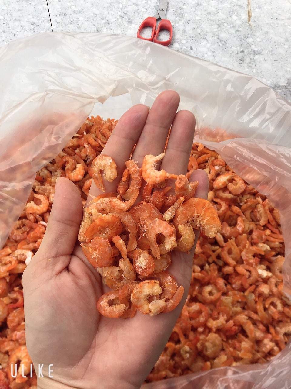 Tôm khô dùng để nấu canh (con bự)